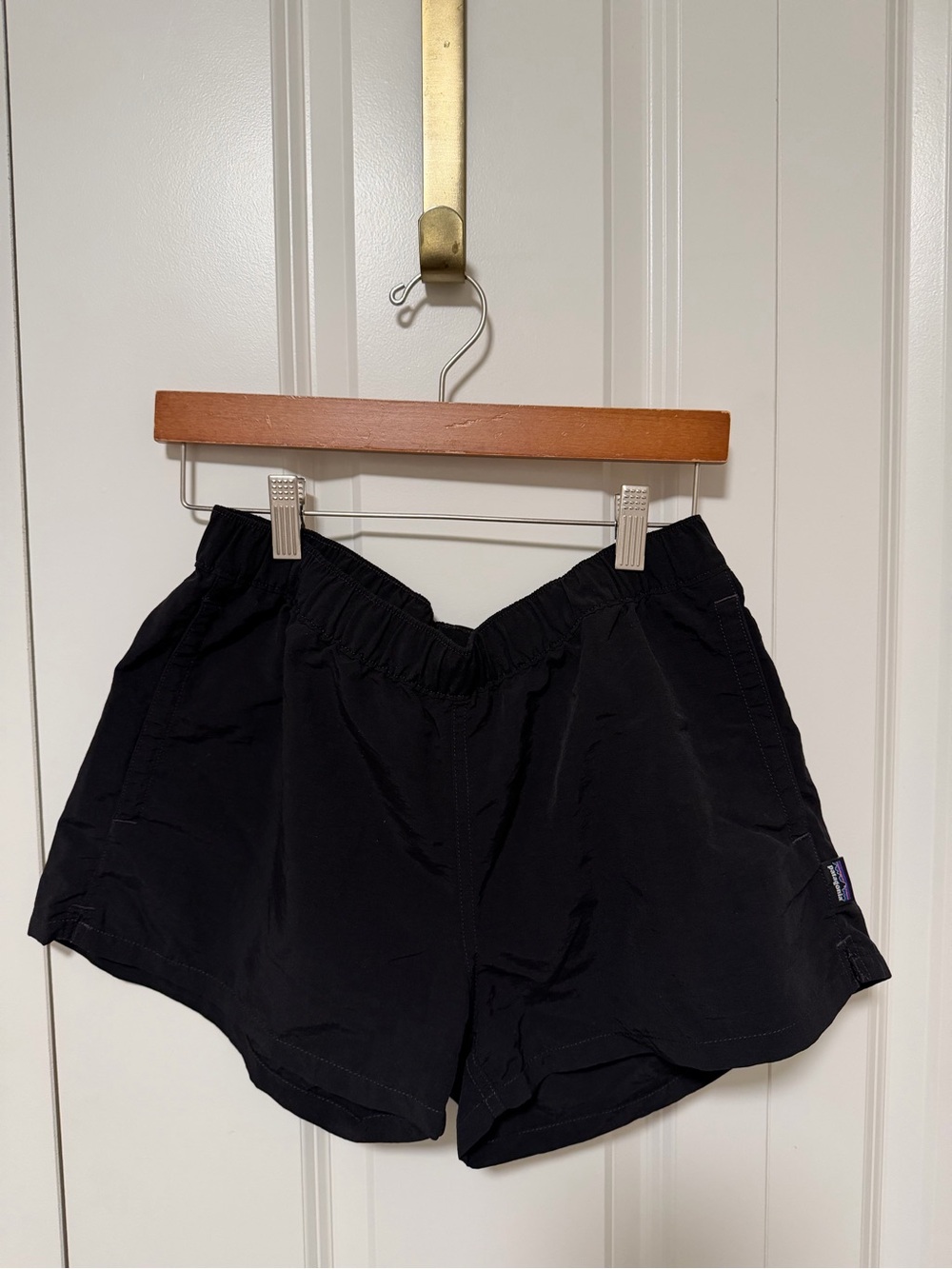Patagonia 2.5 in seam Barely Baggies